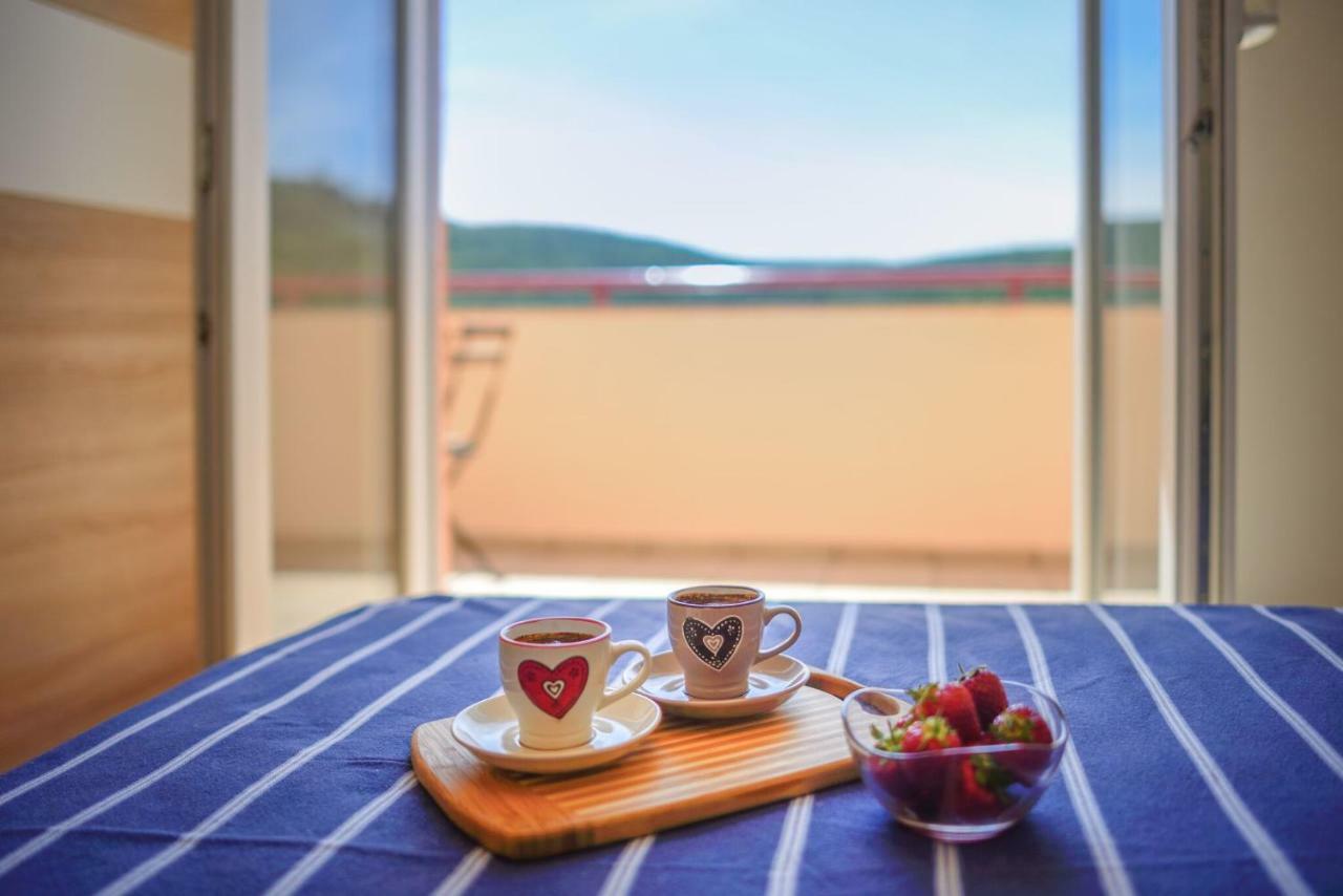 Ferienwohnung Duboko Plavo Krnica Exterior foto